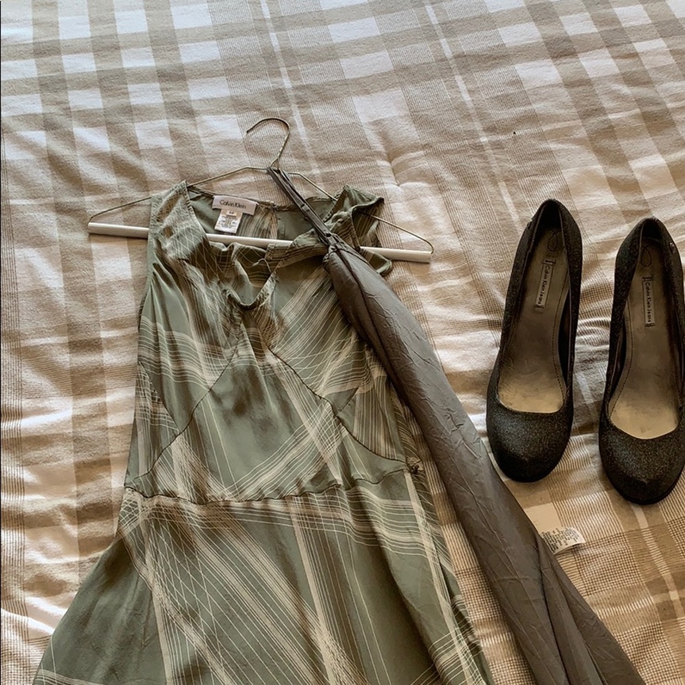 CK dress size 6 p. Quite new. Size 10 CK heels